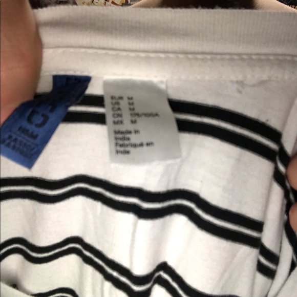 Men’s medium black and white striped H&M t shirt - Picture 2 of 2